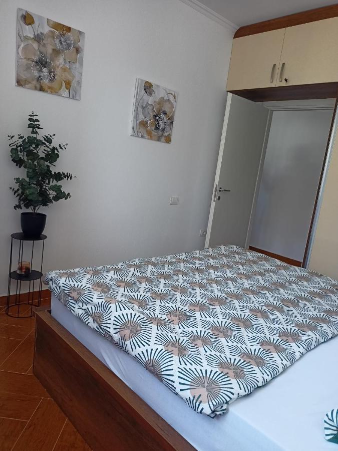 Azure View Golem (Tirana)
