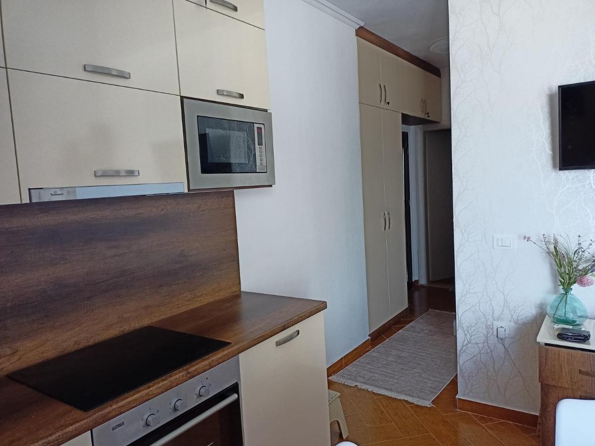 Apartament Azure View *